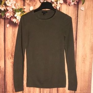 ANN TAYLOR ADORABLE KHAKI SWEATER